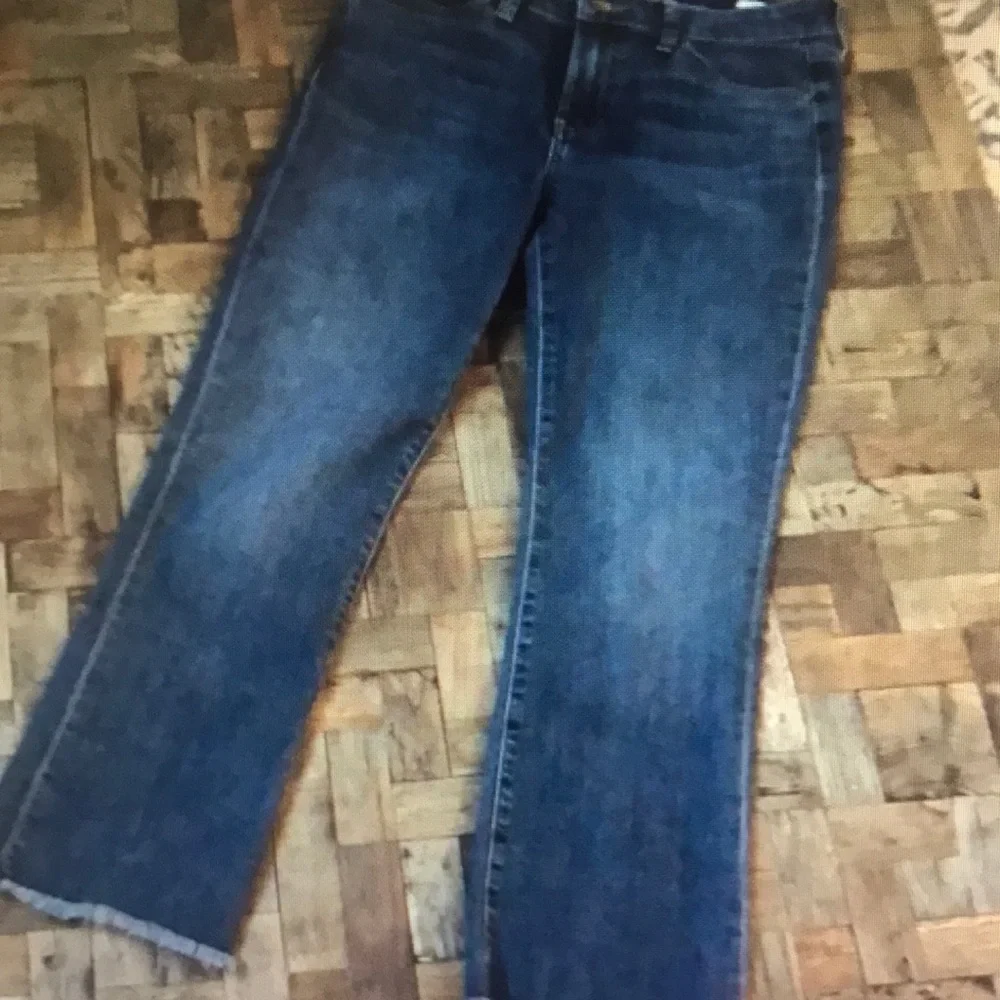 Blue jeans - Picture 1 of 4